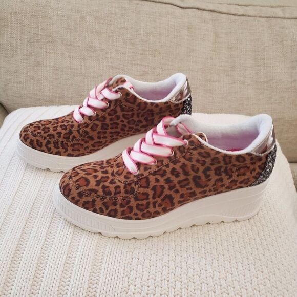 Steve Madden Lala Platform Sneaker Leopard Print Sz 5 - Picture 1 of 9
